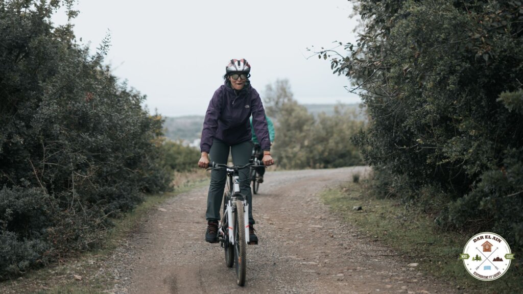 Randonnée à vélo VTT avec Dar El Ain Ecotourisme et loisirs - Tourisme alternatif